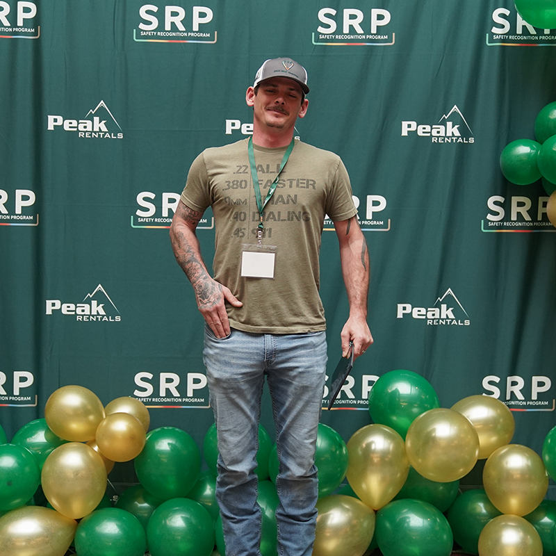 aaron sarrat at SRP event holding award